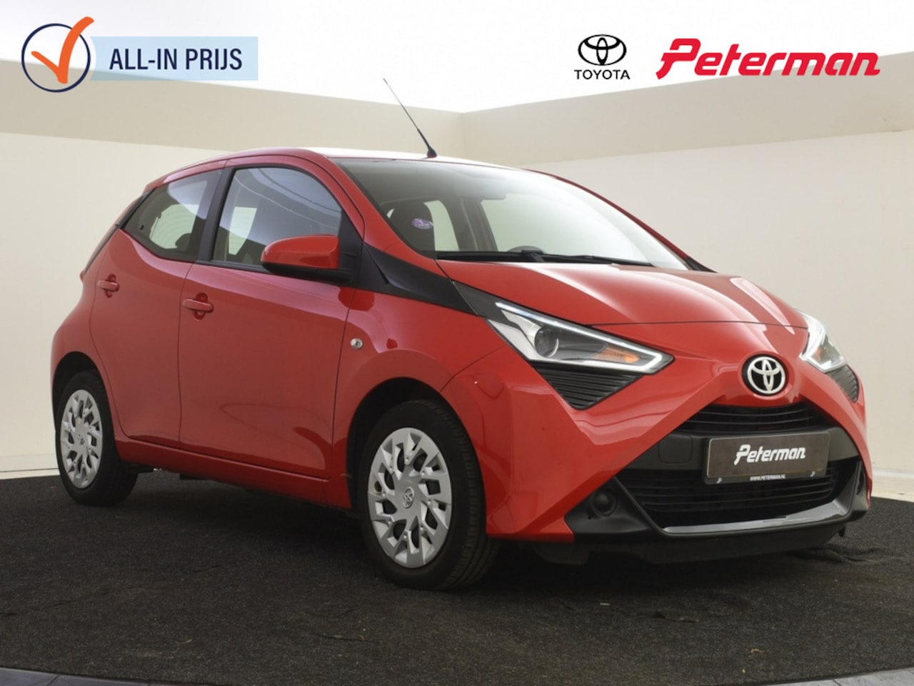 Toyota Aygo - 1.0 VVT-i x-play | Camera - AutoWereld.nl