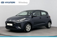 Hyundai i10 - 1.0 Premium | Incl. €1700, - Voorraadactie | Navigatie | Camera | Parkeersensoren | Climat