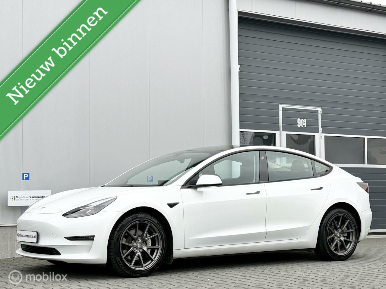 Tesla Model 3 - Long Range RWD Long Range AWD 75 kWh - Facelift - 2021 Model - AutoWereld.nl