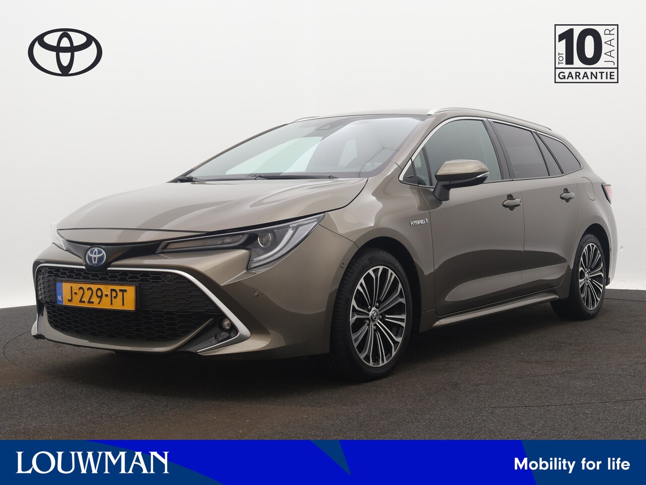 Toyota Corolla Touring Sports - 1.8 Hybrid Executive | Head-up display | Navigatie | Camera | Trekhaak | Parkeersensoren | - AutoWereld.nl