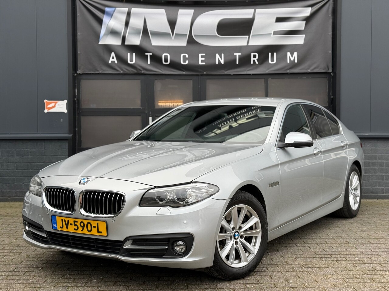 BMW 5-serie - 520i High Executive | Head-Up | Digital Dash | Cruise - AutoWereld.nl