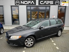 Volvo V70 - 2.0T Kinetic|Nap|Automaat|pdc|bluetooth