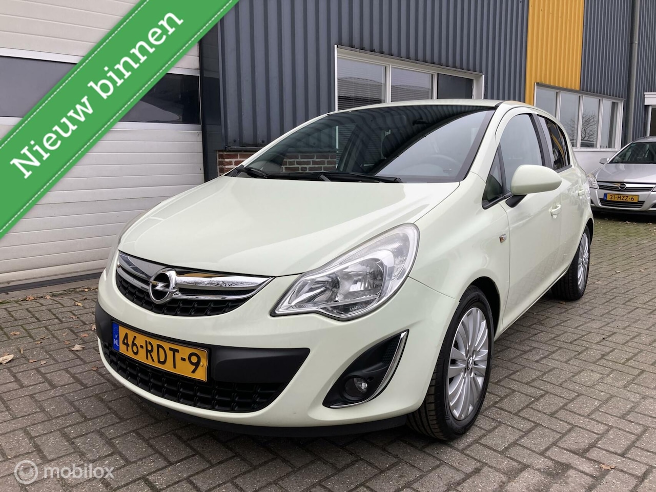 Opel Corsa - 1.4-16V Edition NETTE AUTO! - AutoWereld.nl