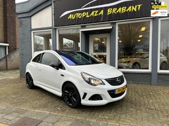 Opel Corsa - 1.4-16V / OPC PAKKET / RECARO STOELEN / PDC / XENON