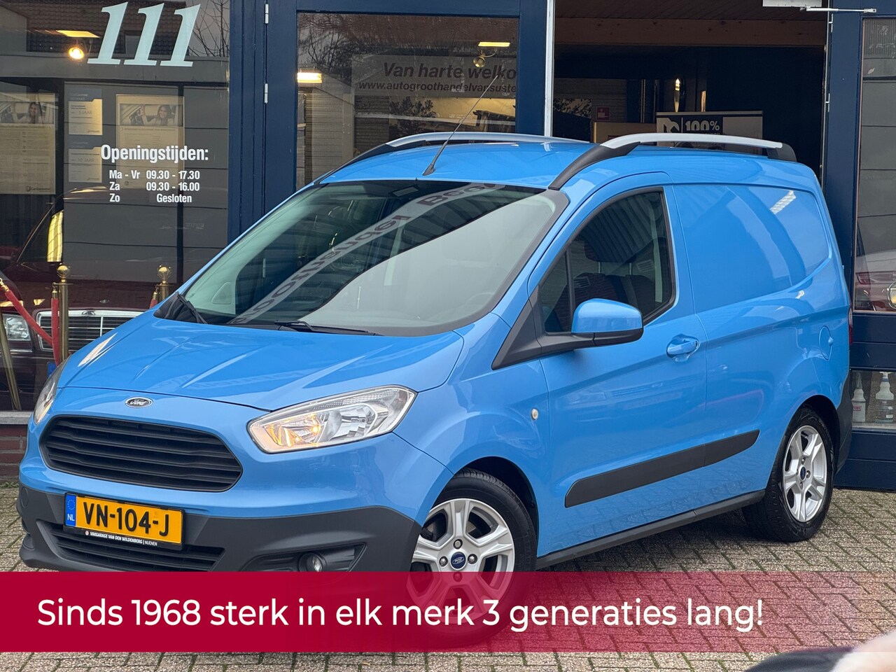 Ford Transit Courier - 1.5 TDCI Trend! NL AUTO NAP! CAMERA l Cruise l AIRCO l TREKHAAK l Schuifdeur! TOPSTAAT l D - AutoWereld.nl