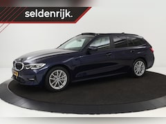 BMW 3-serie Touring - 330e eDrive Edition | Panoramadak | Head-Up | Adaptive cruise | Leder | Stoelverwarming |