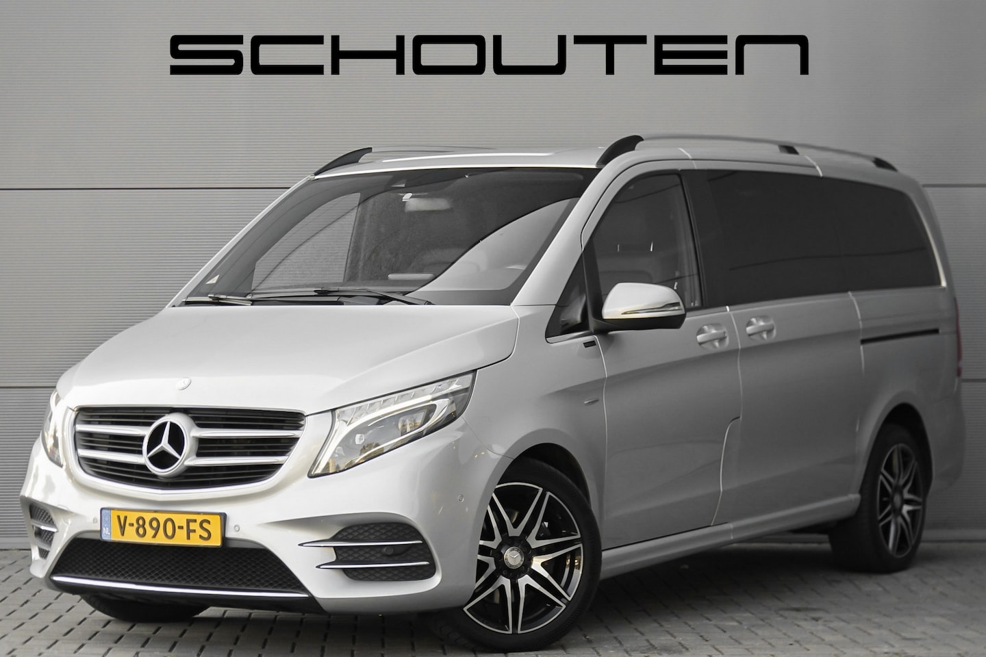 Mercedes-Benz V-klasse - 250d Lang DC AMG Leder Navi Trekhaak - AutoWereld.nl