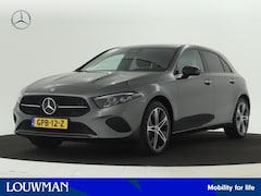 Mercedes-Benz A-klasse - 250 e Star Edition Luxury Line | Trekhaak | Nightpakket | Parkeerpakket met achteruitrijca