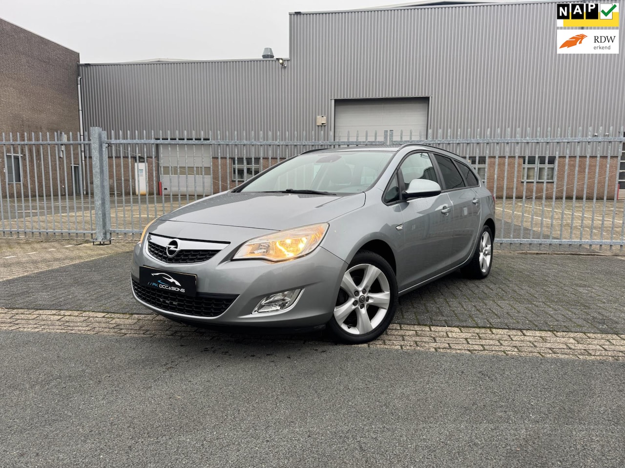 Opel Astra Sports Tourer - 1.4 Turbo Edition NAP - AutoWereld.nl