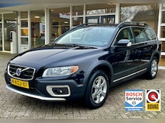 Volvo XC70 - 2.0 D4 FWD Nordic Climat, Navi, Bluetooth, Pdc, LM