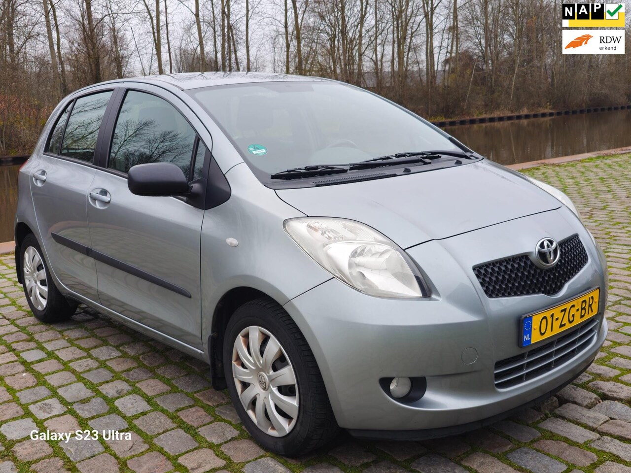 Toyota Yaris - 1.3 VVTi Sol MMT Automaat 1e eigenaar dealer onderhouden airco - AutoWereld.nl