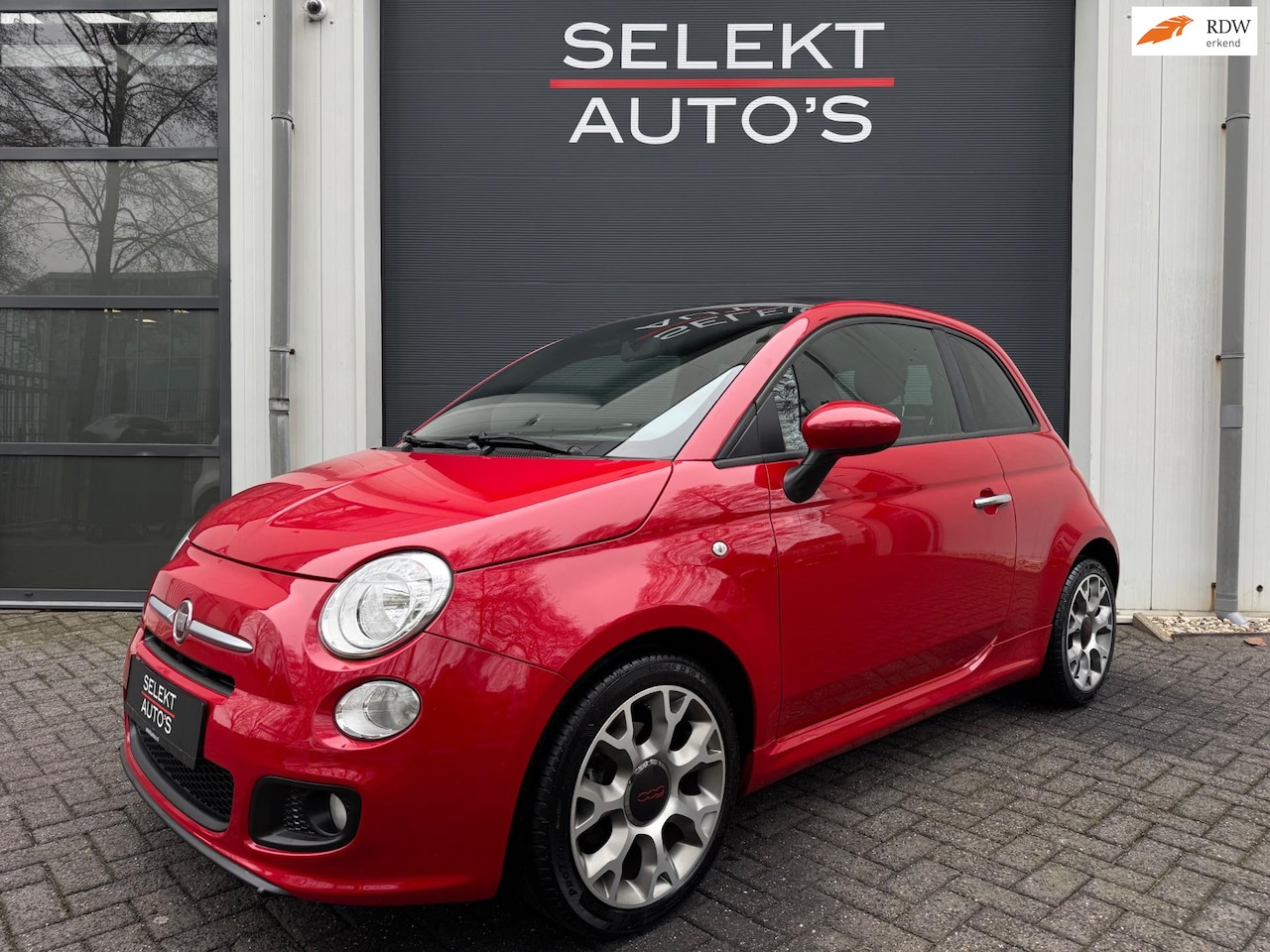 Fiat 500 C - 0.9 TwinAir 500 Sport Cabrio NAP Airco/Leder/PDC/Bluetooth/Elekt Ramen/Elekt Spiegels/16 I - AutoWereld.nl