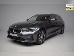 BMW 3-serie Touring - 330i 259PK AUT8 High Executive ORG.NED / ADAPT.CRUISE / LEER / NAP / LED / BTW / CARPLAY /