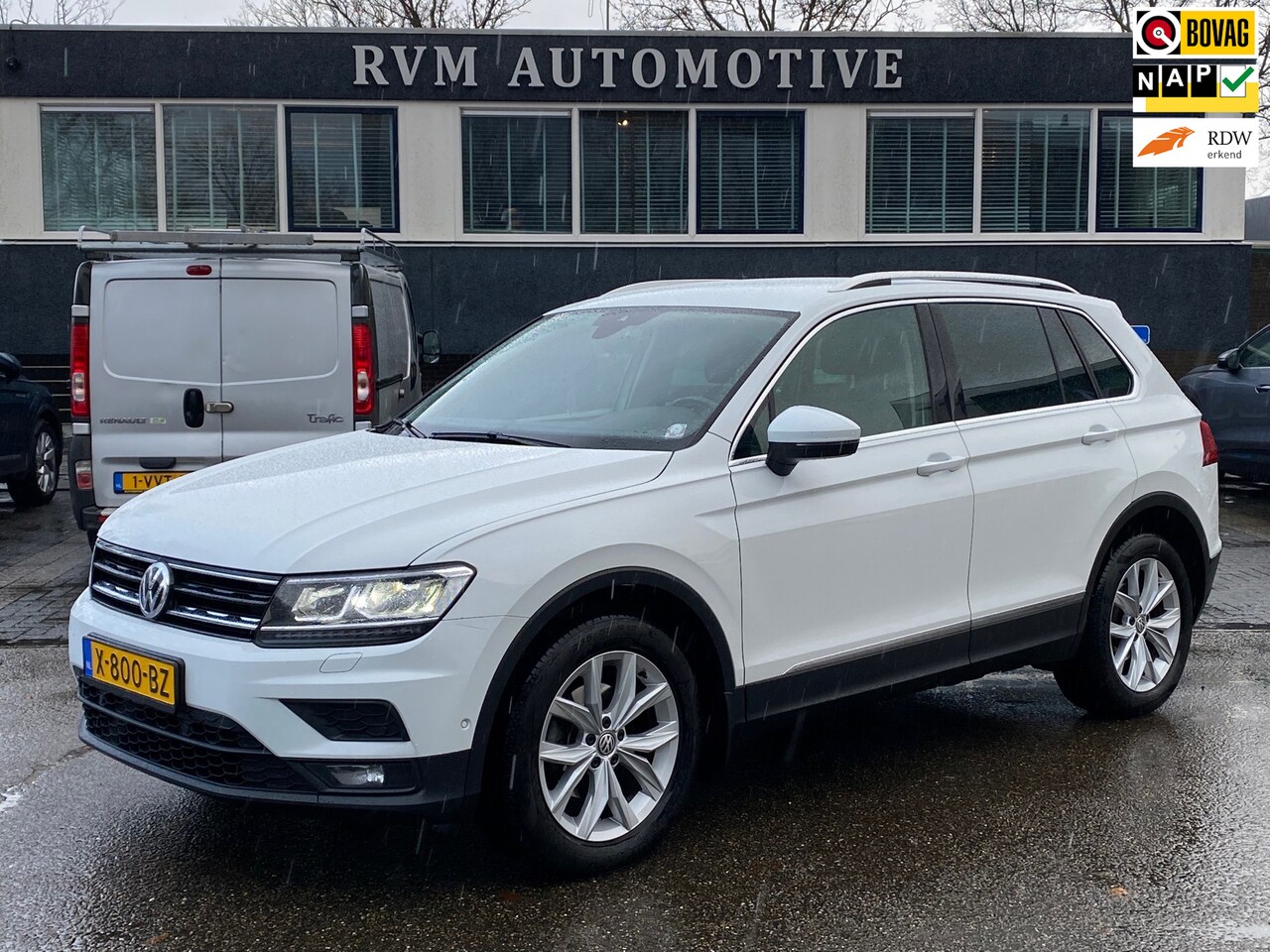 Volkswagen Tiguan - 1.4 TSI 4Motion Highline | VAN 23.900 VOOR 21.440 UW EINDEJAARSVOORDEEL: 2.460 | STOEL + S - AutoWereld.nl