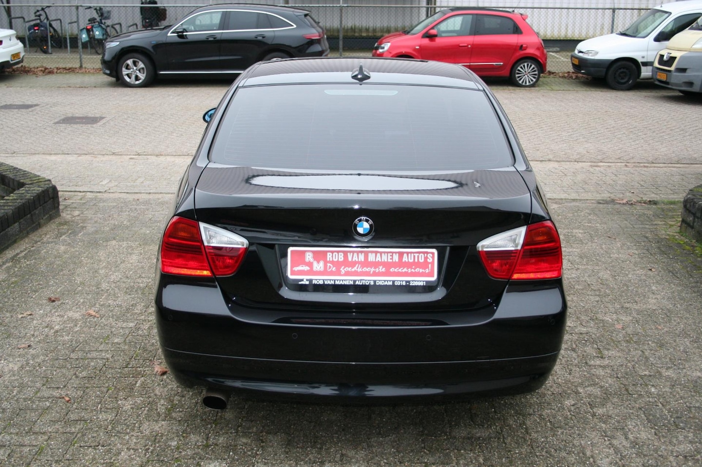 BMW 3-serie - 320 i 320i