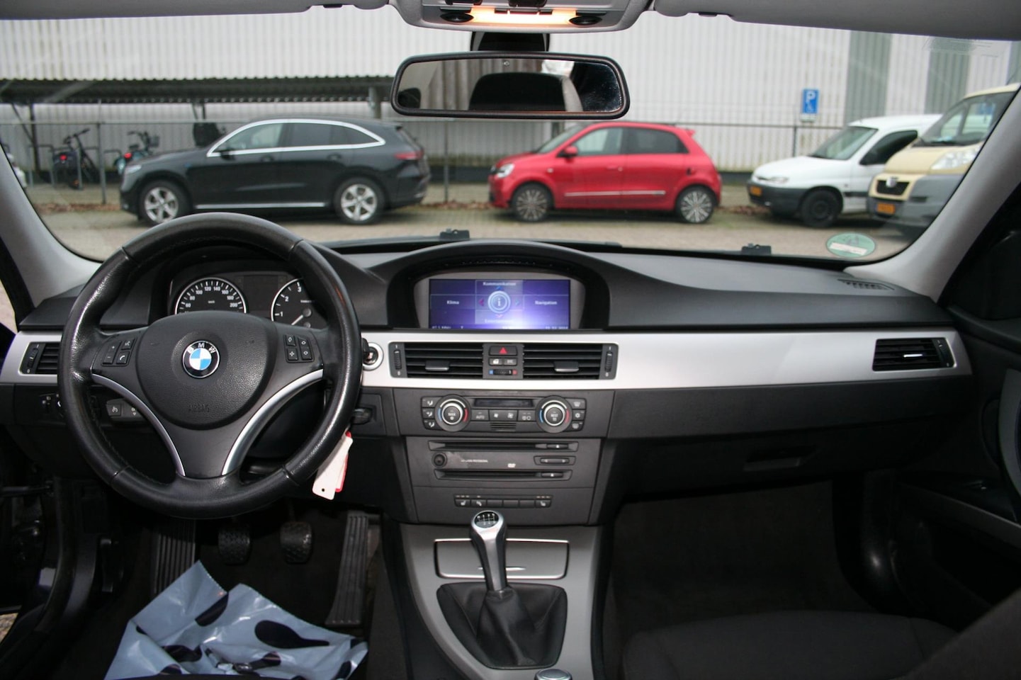 BMW 3-serie - 320 i 320i