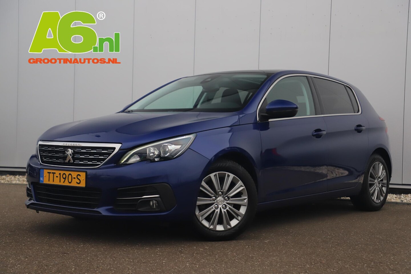 Peugeot 308 - 1.5 BlueHDi Blue Lease Premium 131PK Panoramadak Half Leder Full LED 16 inch LMV Navigatie - AutoWereld.nl