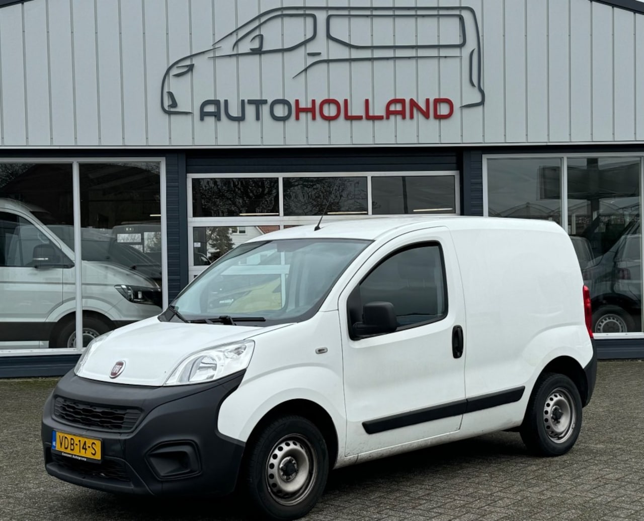 Fiat Fiorino - 1.4 SX 57KW 78PK BENZINE AIRCO/ ORIGINEEL AUDIO/ 100% DEALERONDE - AutoWereld.nl