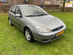 Ford Focus - 1.6-16V Cool Edition *NIEUWE APK