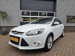 Ford Focus Wagon - | Airco | Trekhaak | 1.0 EcoB. Titanium