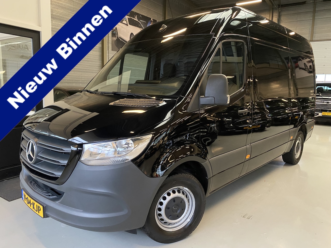 Mercedes-Benz Sprinter - sprinter 317 CDI Camera, Cruise control, Apple carplay - AutoWereld.nl