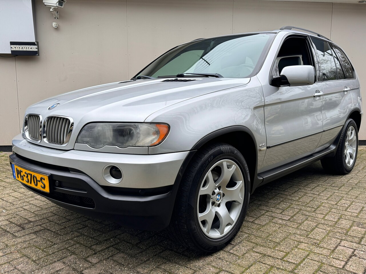 BMW X5 - 4.4i Automaat Executive NWE APK & YOUNGTIMER - AutoWereld.nl