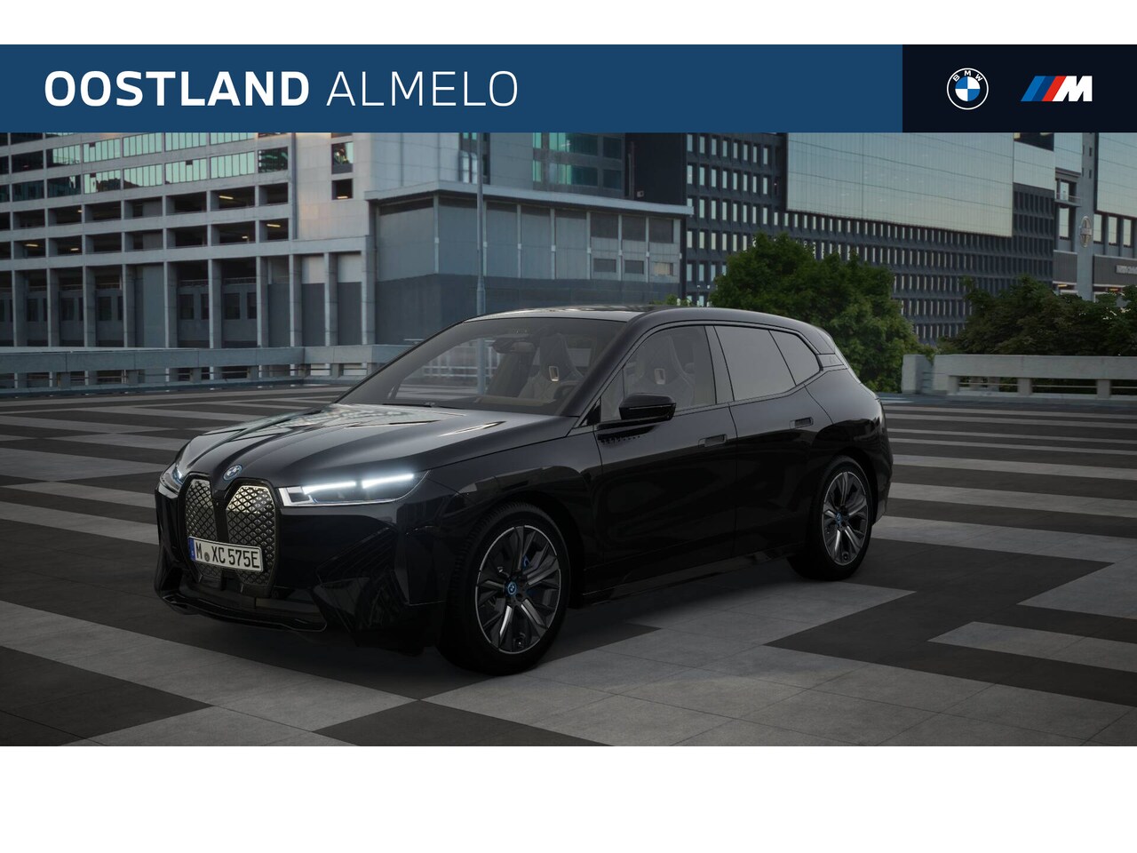 BMW iX - xDrive50 High Executive Sport / Panoramadak Sky Lounge / Trekhaak / Laserlight / Soft-Clos - AutoWereld.nl