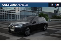 BMW iX - xDrive50 High Executive Sport / Panoramadak Sky Lounge / Trekhaak / Laserlight / Soft-Clos