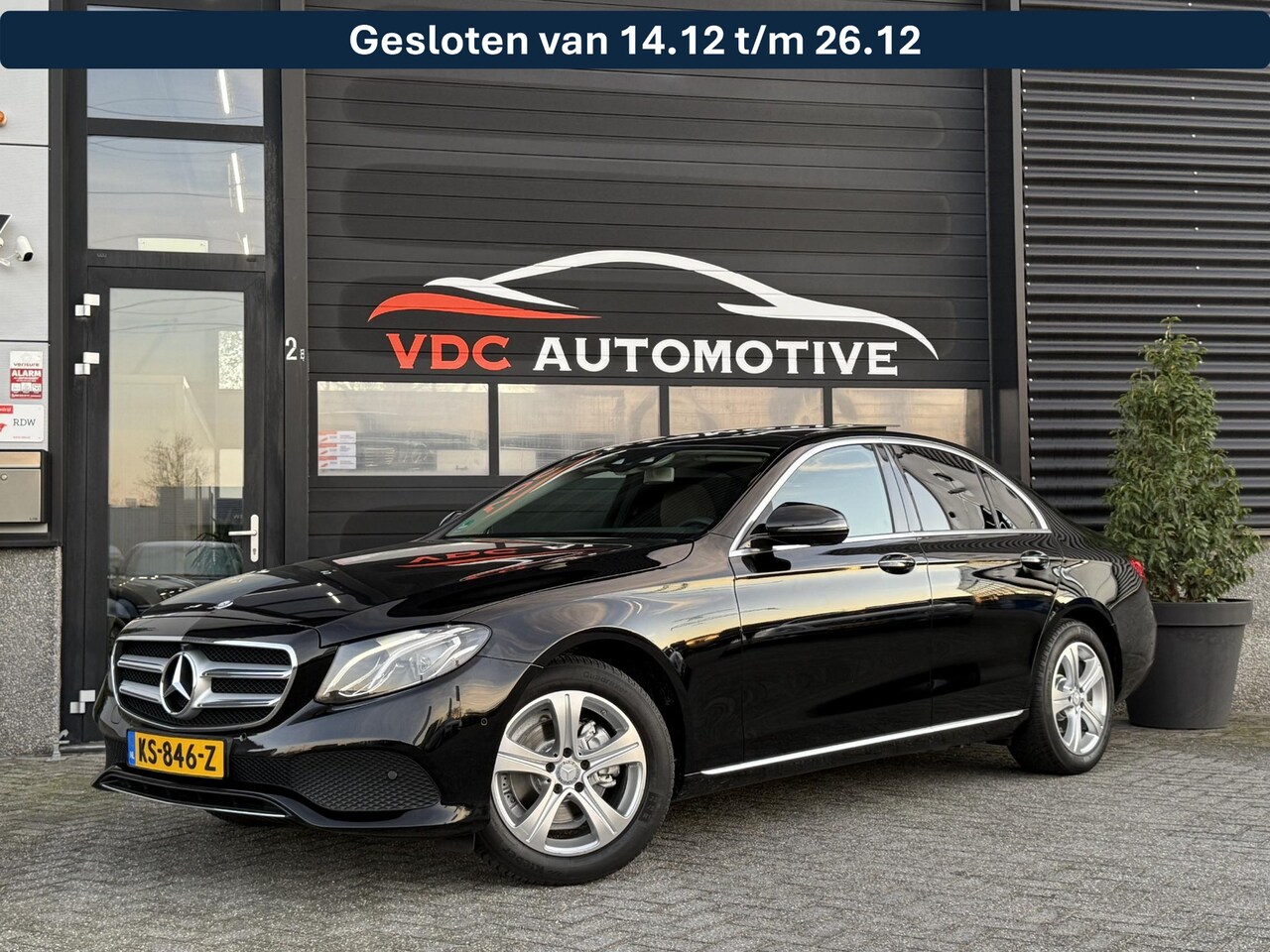 Mercedes-Benz E-klasse - 220d Pano | Burmester 3D High End | HeadUp | Trekhaak | Bruin Leder | 360 Camera | Widescr - AutoWereld.nl