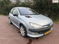 Peugeot 206 - 2.0-16V GTI INCL nieuwe apk en garantie