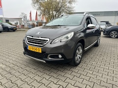 Peugeot 2008 - 1.2 VTi Allure Pack Premium Plus (BOVAG GARANTIE/RIJKLAARPRIJS)