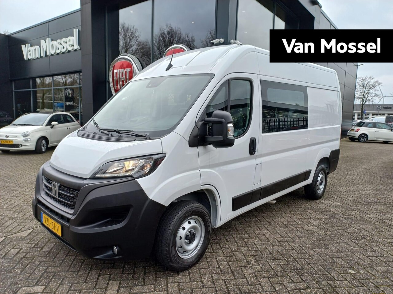 Fiat Ducato - 30 2.2 MultiJet L2H2 | Easy Pro | Dubbele Cabine | Trekhaak | Navigatie | Parkeer camera | - AutoWereld.nl