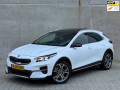 Kia XCeed - 1.6 GDi PHEV 2020 Wit PANO|TREKHAAK|LEDER|CAMERA