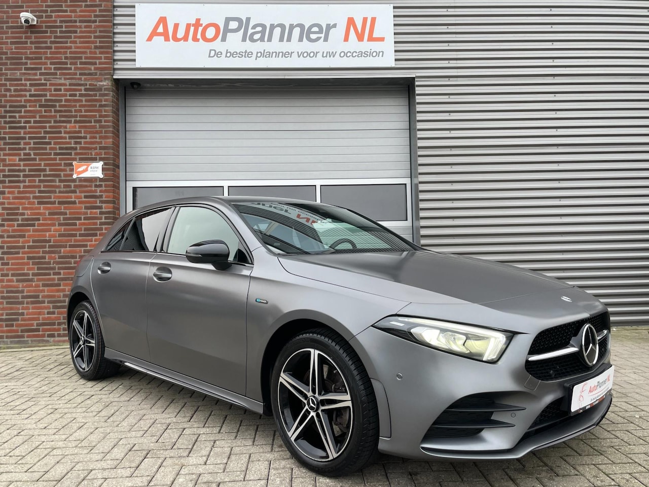 Mercedes-Benz A-klasse - 250e Edition! AMG Line! 1e Eigenaar! - AutoWereld.nl