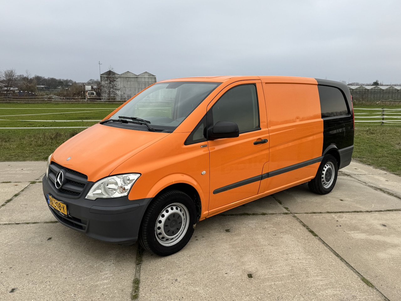 Mercedes-Benz Vito - 2.1 110CDI L2 airco navigatie 3 zit EURO5 - AutoWereld.nl