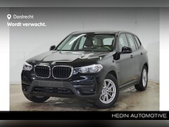 BMW X3 - xDrive30e | Trekhaak | Verwarmd stuur | Hifi | Camera