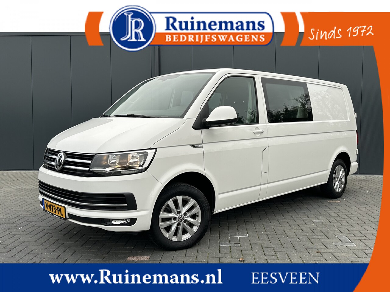 Volkswagen Transporter - 2.0 TDI 150 PK HIGHLINE / L2H1 / DUBBEL CABINE / TREKHAAK 2.5T / AIRCO / CRUISE / CARPLAY - AutoWereld.nl