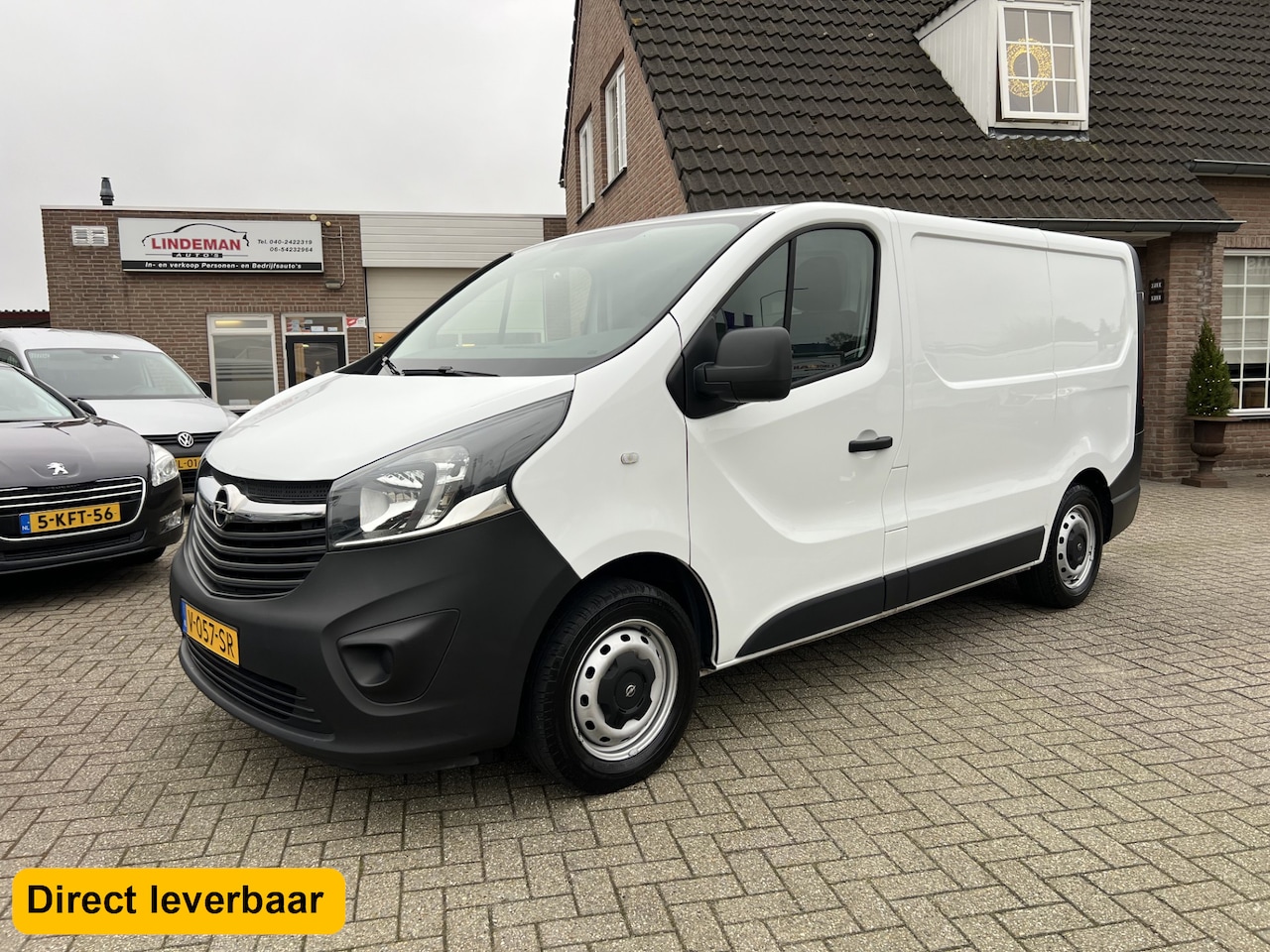 Opel Vivaro - 1.6 CDTI Airco 3-Zits Cruisecontr EURO6 Kastinrichting - AutoWereld.nl