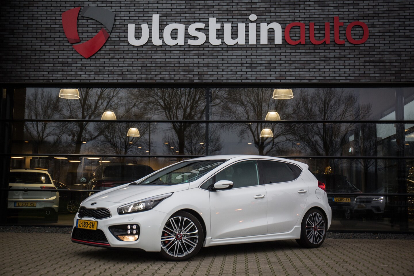 Kia Cee'd - 1.6 T-GDi GT 1.6 T-GDi GT 204PK - AutoWereld.nl