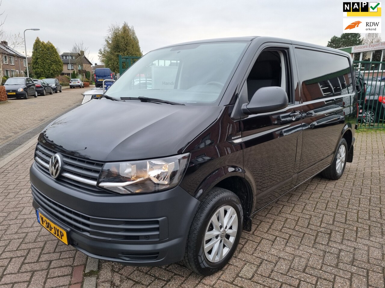 Volkswagen Transporter - 2.0 TSI L1H2 Highline 2.0 TSI L1H2 Highline, BENZINE, ZEER MOOI. BPM VRIJ. - AutoWereld.nl