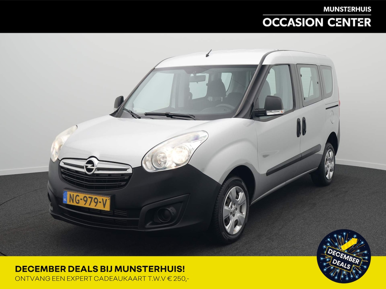 Opel Combo Tour - 1.6 CDTI L1H1 Selection - DECEMBER DEAL - Automaat - All seasonbanden - Trekhaak - AutoWereld.nl