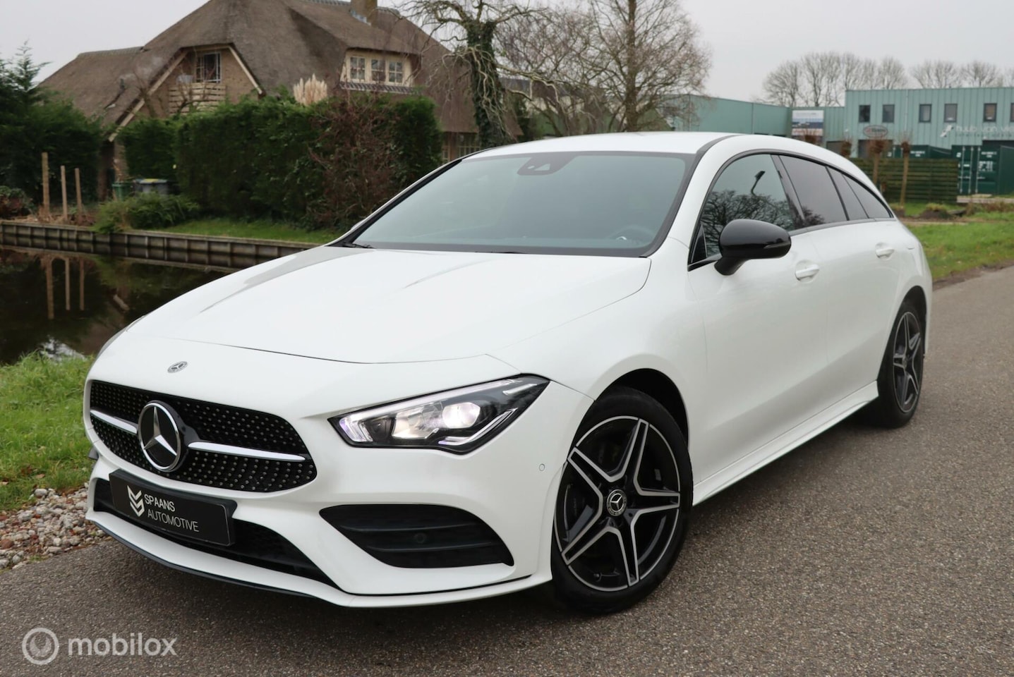 Mercedes-Benz CLA-klasse Shooting Brake - 250 e AMG / Nieuwstaat - AutoWereld.nl