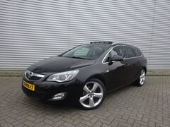 Opel Astra Sports Tourer - 1.4 Turbo Sport Climate / Stoelverwarming / Pano / Cruise / Lm velgen