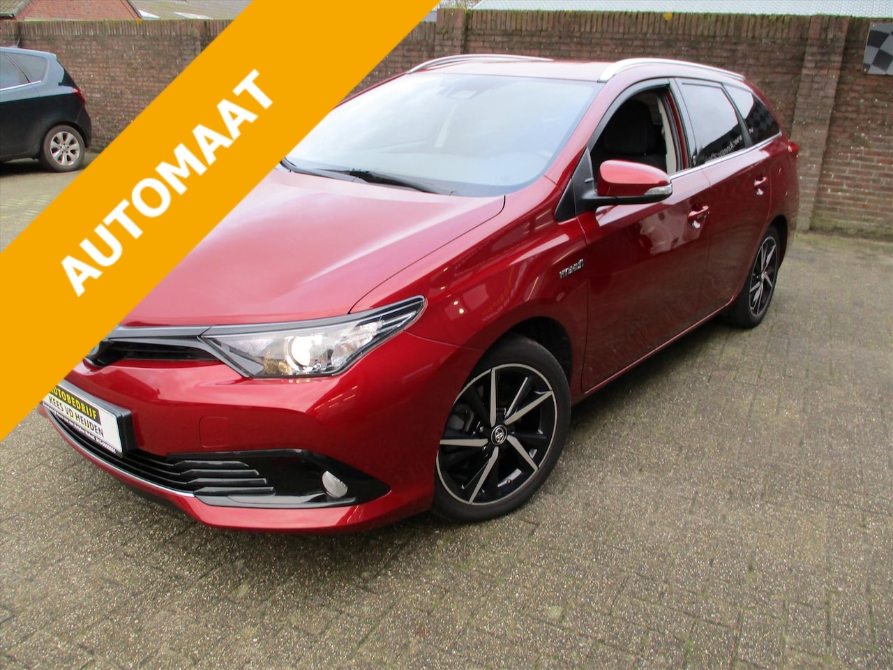 Toyota Auris - 1.8 Hybrid 136pk CVT Team D - AutoWereld.nl