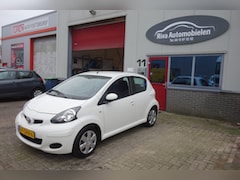 Toyota Aygo - 1.0-12V Comfort Navigator