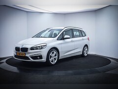 BMW 2-serie Gran Tourer - 218i 7Pers. Executive STOELVERW./TREKHAAK/CLIMA/CRUISE/PDC V+A/LMV 17''