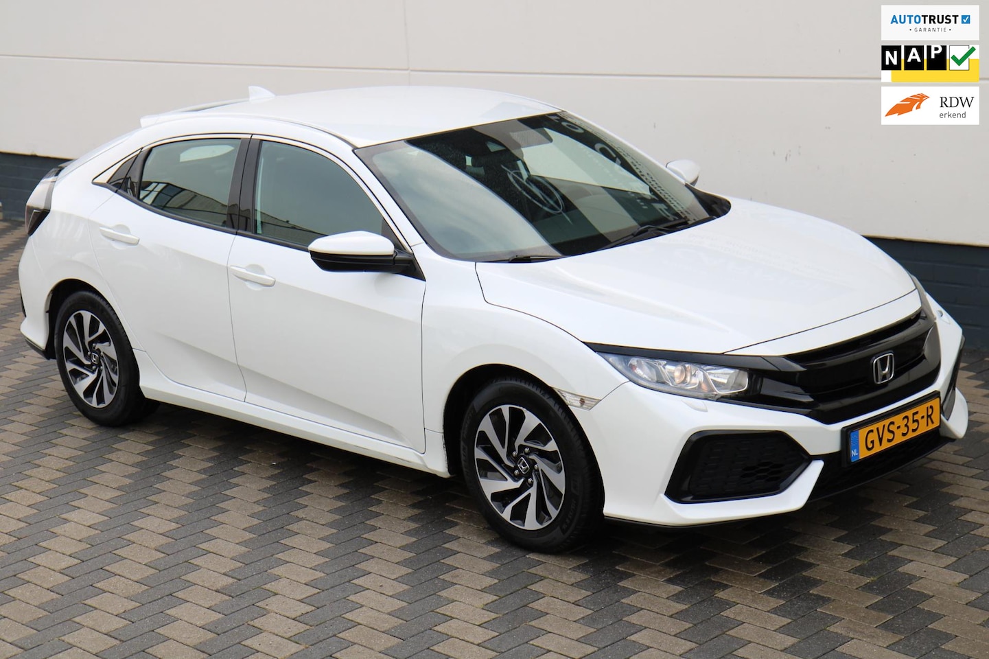 Honda Civic - 1.0 i-VTEC 129PK Climate Cruise Trekhaak !! - AutoWereld.nl