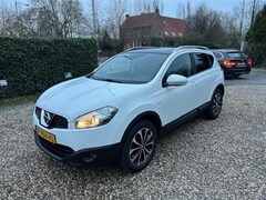 Nissan Qashqai - 2.0 Connect Edition PANODAK TREKHAAK