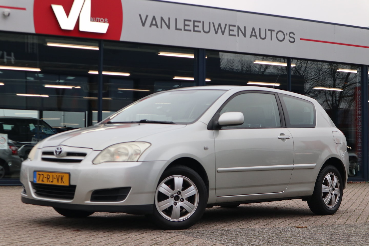 Toyota Corolla - 1.4 VVT-i Terra | Nieuw Binnen! | Airco | 2 Sleutels | APK 06-05-2025 - AutoWereld.nl