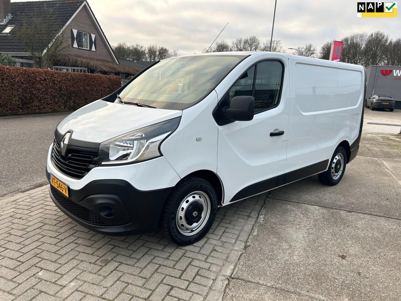 Renault Trafic - 1.6 dCi T29 L1H1 Comfort 1.6 dCi T29 L1H1 Comfort - AutoWereld.nl